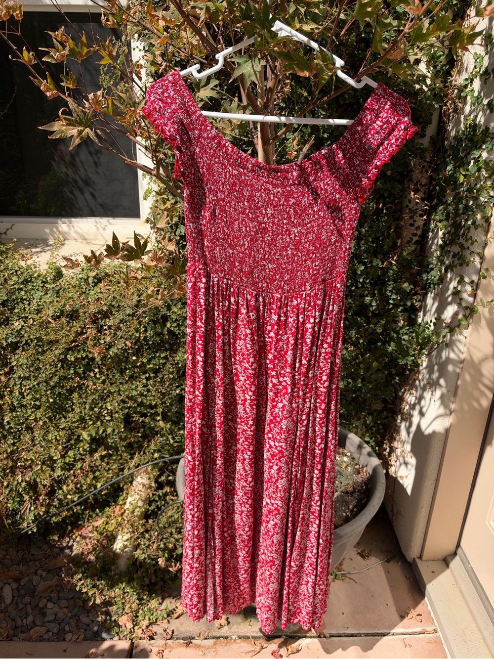 SHEIN Red Floral Off-Shoulder Smocked Maxi Dress